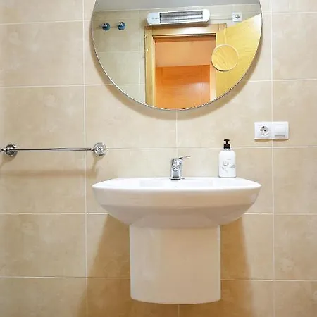 Piso Con Terraza En Playa De Baltar, Appartement *
